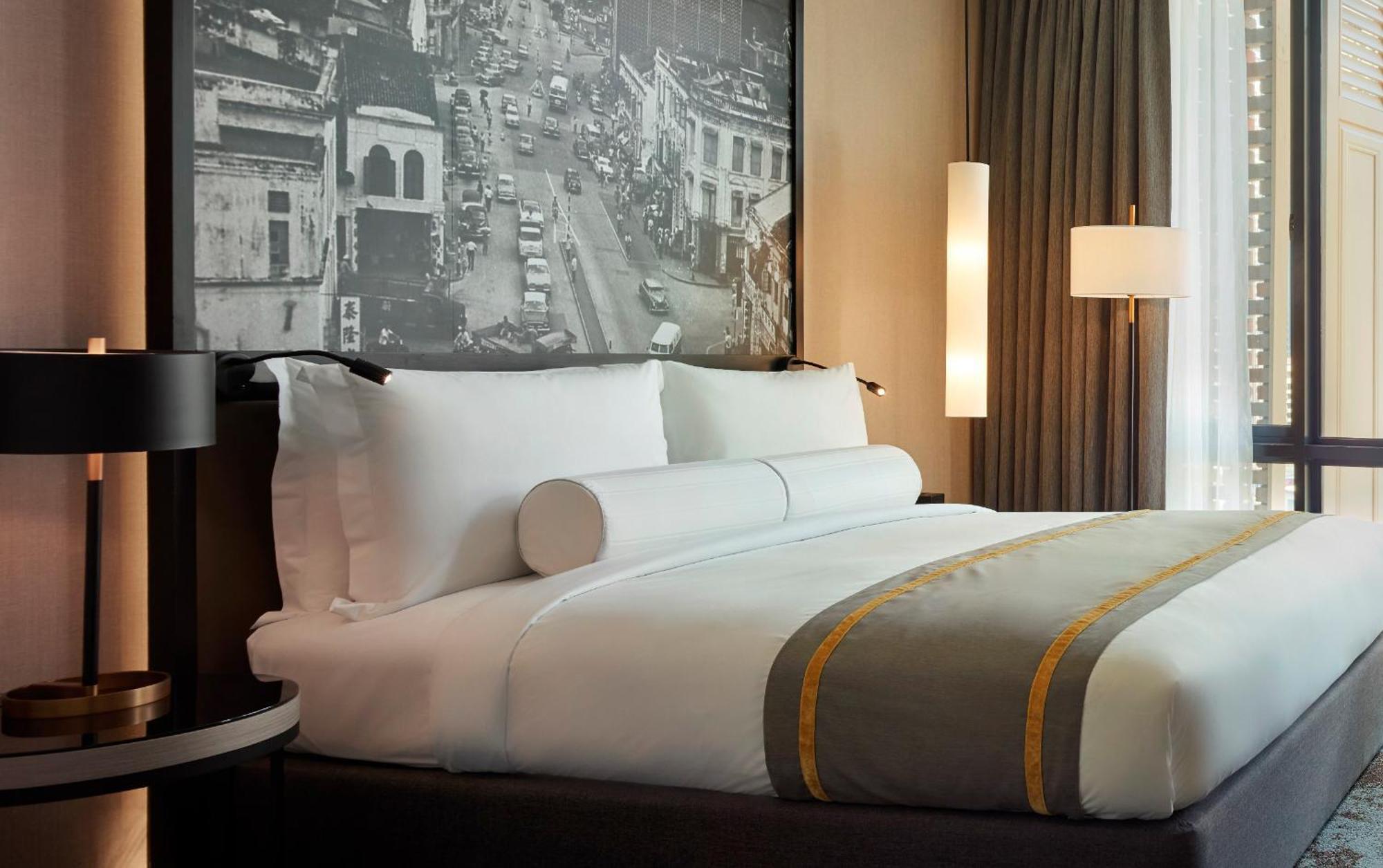 Hotel Stripes Kuala Lumpur, Autograph Collection Exterior foto A bedroom at the hotel
