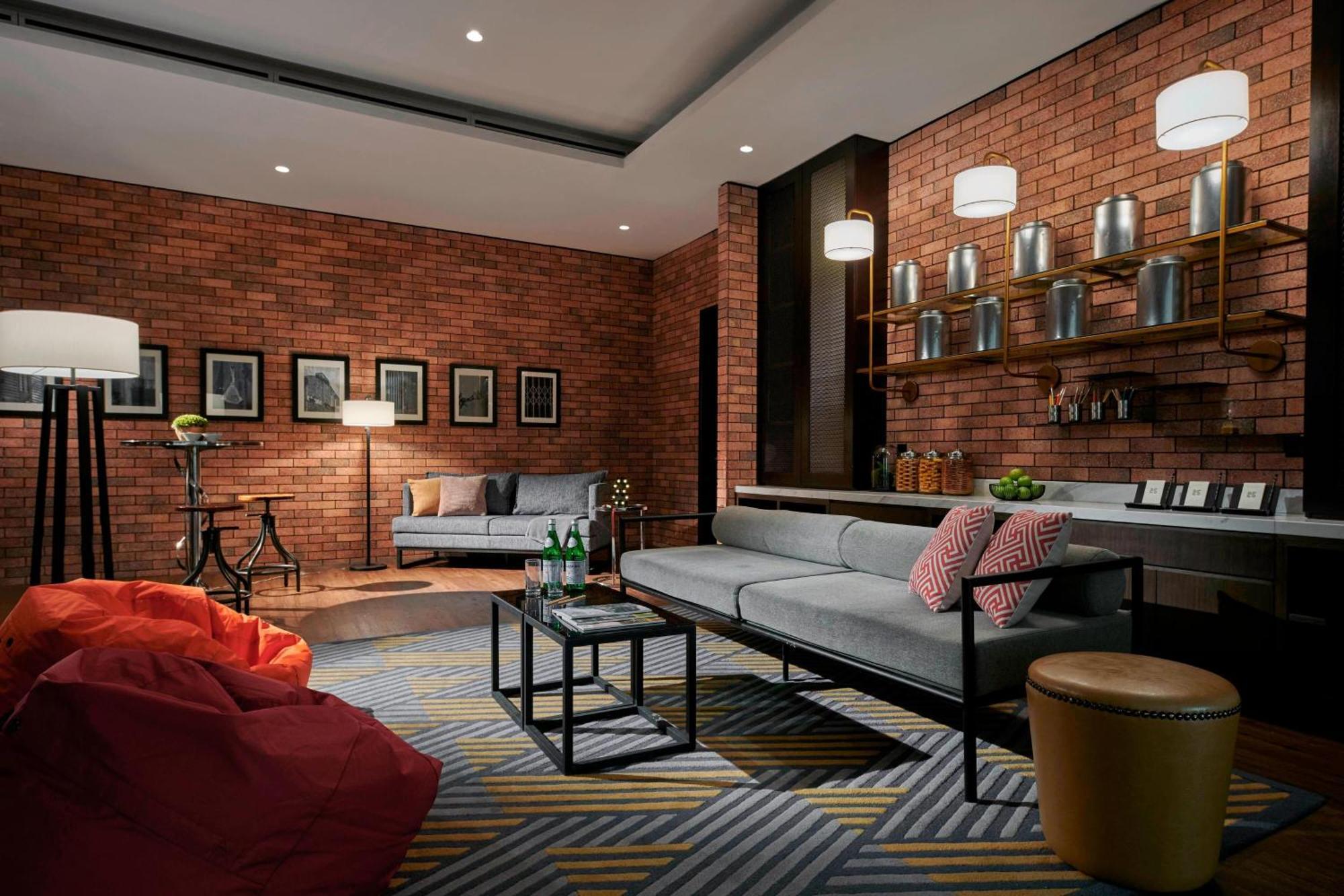 Hotel Stripes Kuala Lumpur, Autograph Collection Exterior foto The Library