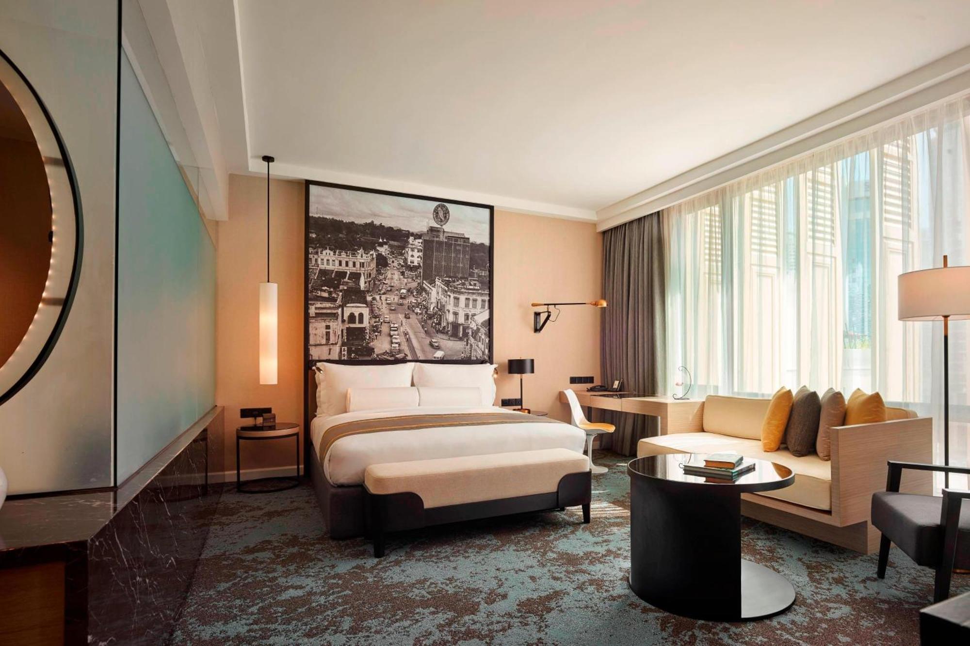Hotel Stripes Kuala Lumpur, Autograph Collection Exterior foto Deluxe Room