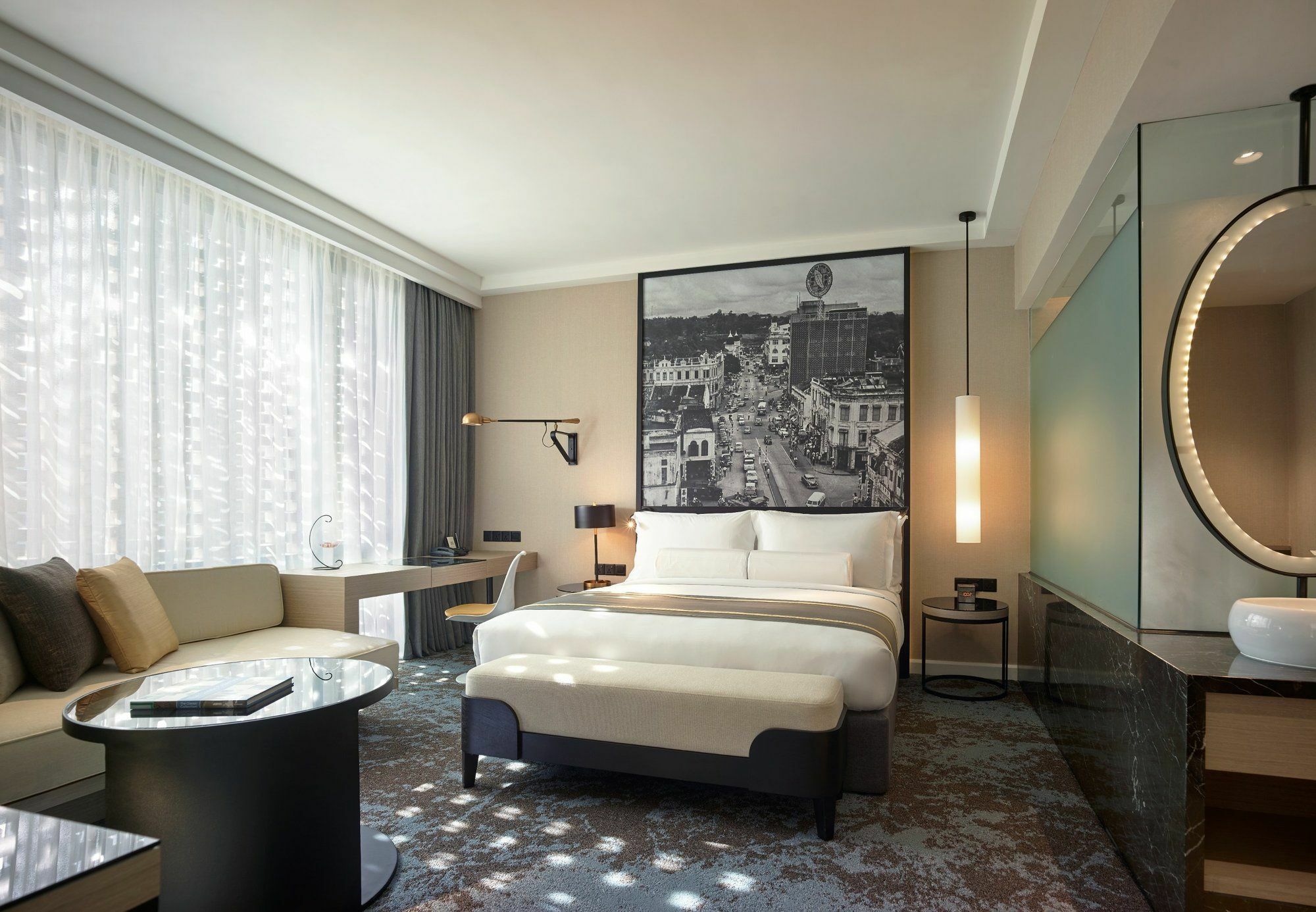 Hotel Stripes Kuala Lumpur, Autograph Collection Exterior foto Deluxe Room